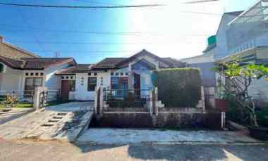 Rumah Dijual di Cipageran