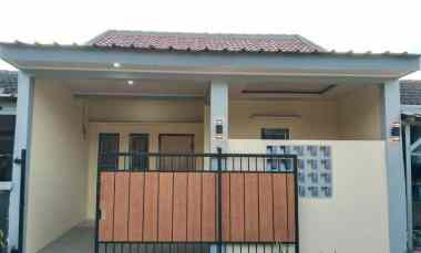 Rumah Dijual di Jl Raya Cibarusah km10 kel suka ragam kec serang baru