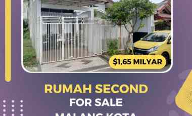 rumah second 2 carport bisa nego malang kota