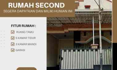 rumah second 2 lantai 5 kamar