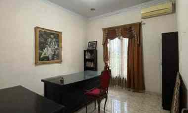 Rumah Second 2 Lantai Besar dan Mewah di Pitara Depok