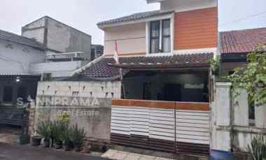 rumah second 2 lantai siap huni di serua tang sel