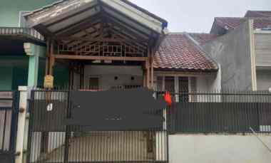 Rumah Second dalam Komplek Banjar Wijaya Tangerang