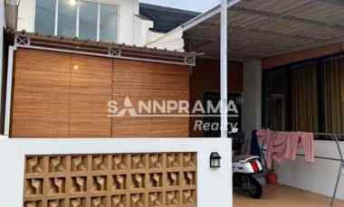 Rumah Second Minimalis di Rangkapan Jaya Depok