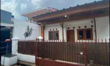 Rumah Dijual di Perumahan vila dago pamulang