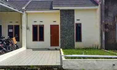 Rumah Siap Huni 1 Lantai di Turen
