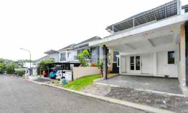 Rumah Siap Huni Apik Terawat di Legenda Wisata Cibubur