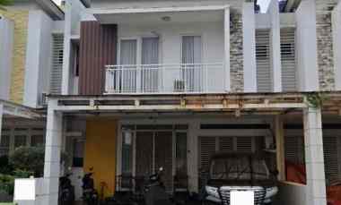 Rumah Dijual di Cluster Acasia Summarecon Bekasi, Bekasi Utara