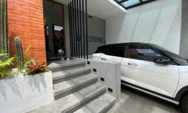 rumah siap huni cocok untuk homwstay di ngaglik