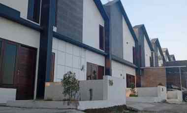 Rumah Siap Huni dekat Stadion Maguwoharjo Sleman