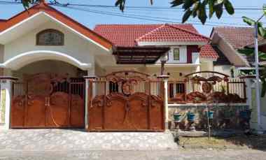 rumah siap huni deltasari ada 4 unit ac