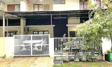 Rumah Siap Huni di Cluster Aralia Harapan Indah Bekasi