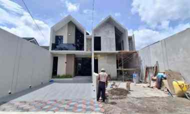 Rumah Siap Huni Full Furnished di Kawasan Minomartani