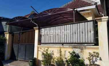 rumah siap huni lokasi lebak timur row jln 2 mobil