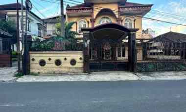 Rumah Siap Huni Lokasi Poros Jalan Banjar Arum