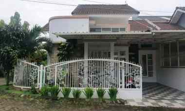 Rumah Siap Huni Semi Furnish di Pandanwangi