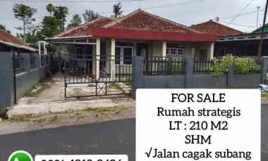 rumah strategis jln cagak subang jawa barat