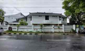 rumah sultan di pusat kota jogja dekat balai kota