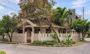 Rumah Sutorejo Timur Jalan Besar Row 4 Mobil Hook