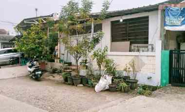 Rumah Tempat Usaha - Setu Bekasi