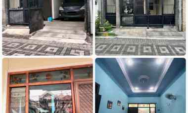 Rumah Tinggal di Simo Margorejo