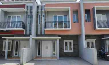Rumah Town House 2 Lantai di Cilodong Depok