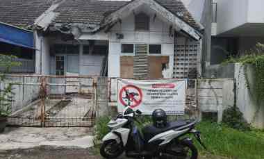 rumah tua hitung tanah di griyaloka bsd