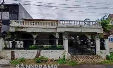 Rumah Tua Hook Hitung Tanah Perumnas Beji -ImLin