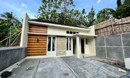 Rumah Minimalis Siap Bangun dekat Padma Residence Umy