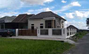 Rumah View Cantik di Klaten dekat Tol Jogja