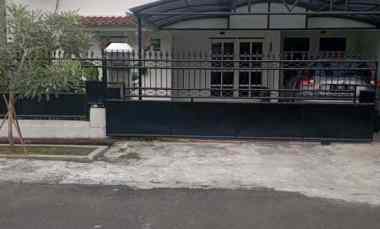 rumah villa bintaro tangerang selatan