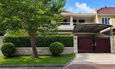 Rumah Villa Riviera, Pakuwon City Strategis Siap Huni