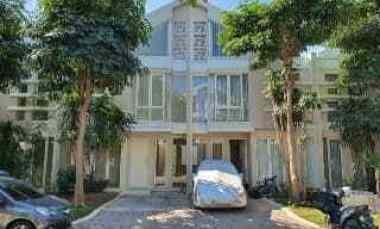 Rumah Zimbali Costa Pakuwon City Grand Island