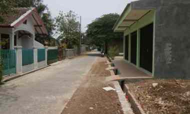 Sewa Kios Murah Meriah