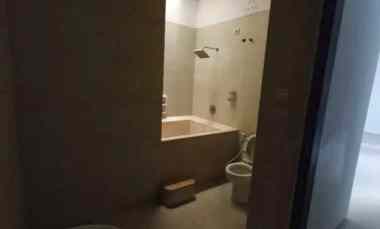 sewa rumah royal residence strategis