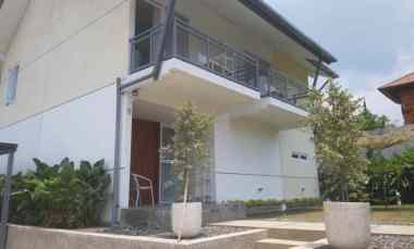 sewa villa pangalengan bandung