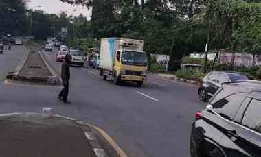 Tanah di jl Alternatif Cibubur, Kota Depok