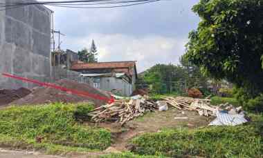 Tanah Komplek di Cihanjuang Luas 124m2 SHM Siap Bangun