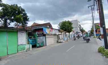 Tanah Dijual di Nologaten