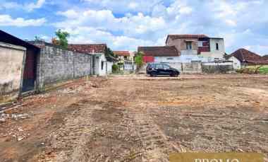 tanah pekarangan dekat malioboro