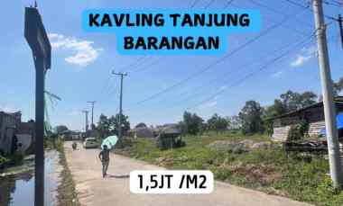 tanah pinggir jalan siap bangun