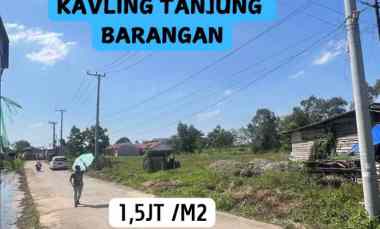 tanah pinggir jalan siap bangun