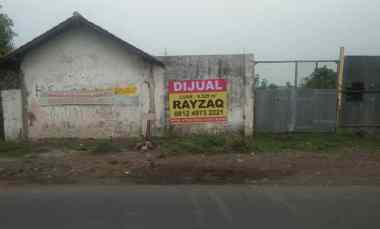 Tanah Dijual Murah Tepi Jalan dekat Rumah Makan BU Anis Pasuruan