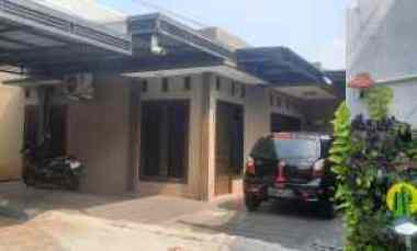 town house nempel taman galaxy prop2461