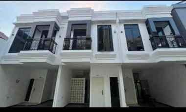 Townhouse Modern 700 jutaan Cipinang Jakarta Timur