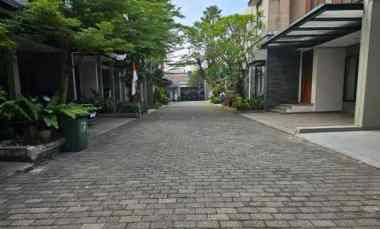 Townhouse Modern Pondok Pinang 4 KT, LT 133, Harga 5,5M