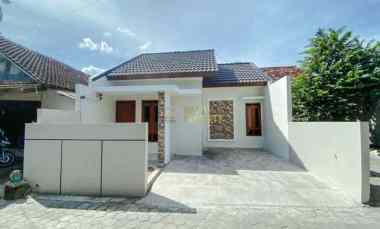 Villa Dijual di Baturetno, Banguntapan, Bantul, Yogyakarta