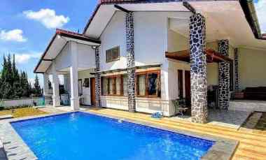 villa 3 kamar liburan keluarga di lembang