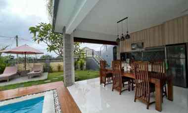 villa mewah fully furnished dekat pantai melasti bali