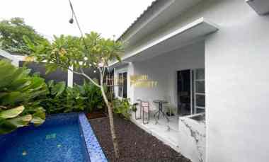 villa private pool di berbah sleman fully furnish